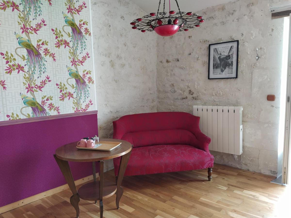 Gite Modes Et Cafe Epargnes Bagian luar foto