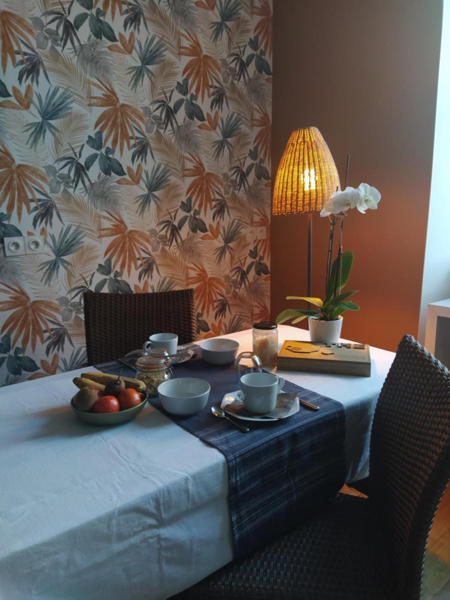 Gite Modes Et Cafe Epargnes Bagian luar foto
